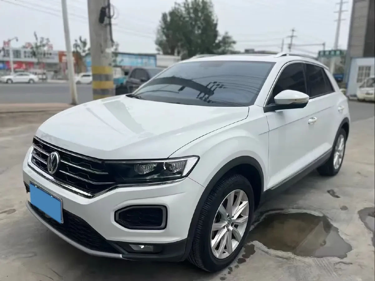 2020 Volkswagen T-Roc 1.4T 150HP L4 7DCT,autocango,china used car exporter,china ev exporter,chinese used car exporter,chinese used ev exporter