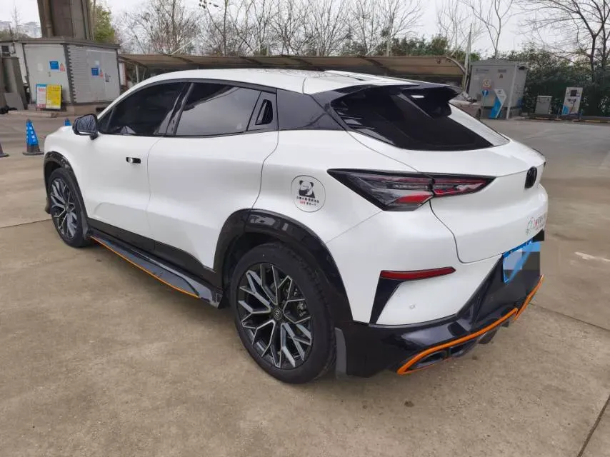 2022 ChangAn UNI-T 1.5T 188HP L4 7DCT,autocango,china used car exporter,china ev exporter,chinese used car exporter,chinese used ev exporter