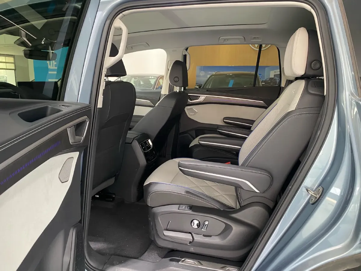 2026 Volkswagen Talagon 2.0T 272HP L4 7DCT,autocango,china used car exporter,china ev exporter,chinese used car exporter,chinese used ev exporter