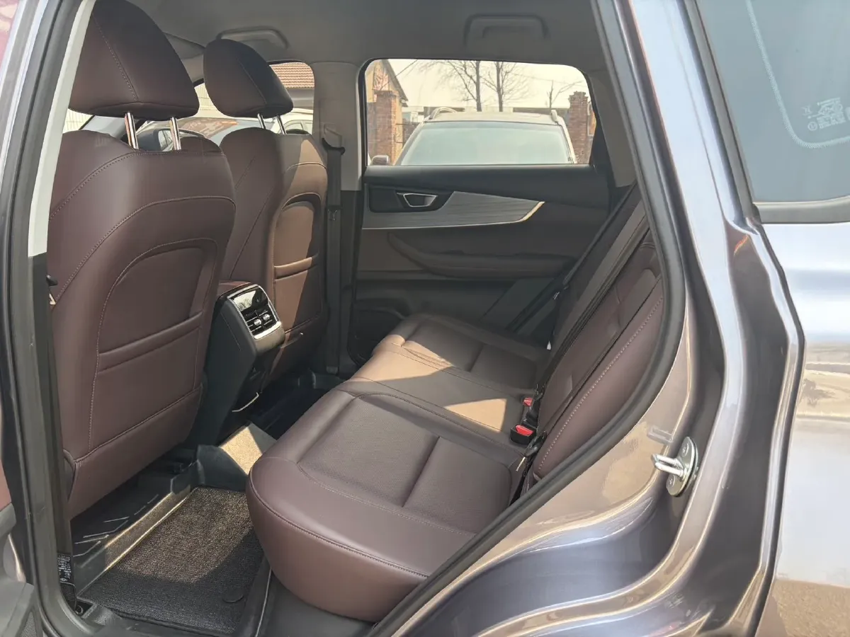 2024 Chery Tiggo 7 1.5T 156HP L4 CVT,autocango,china used car exporter,china ev exporter,chinese used car exporter,chinese used ev exporter