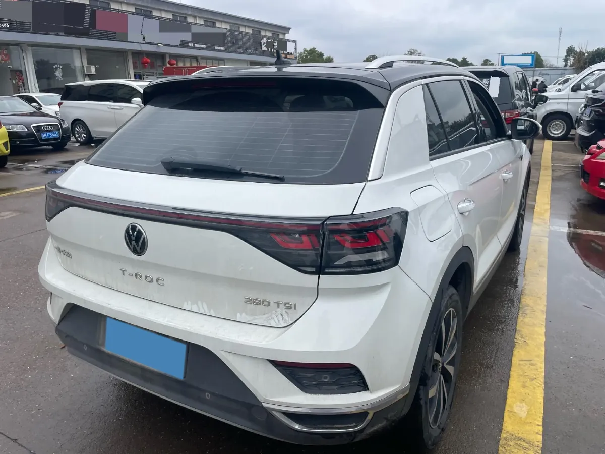 2023 Volkswagen T-Roc 1.4T 150HP L4 7DCT,autocango,china used car exporter,china ev exporter,chinese used car exporter,chinese used ev exporter