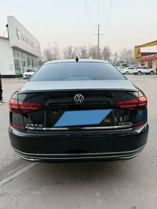 2020 Volkswagen Passat 2.0T 186HP L4 7DCT,autocango,china used car exporter,china ev exporter,chinese used car exporter,chinese used ev exporter