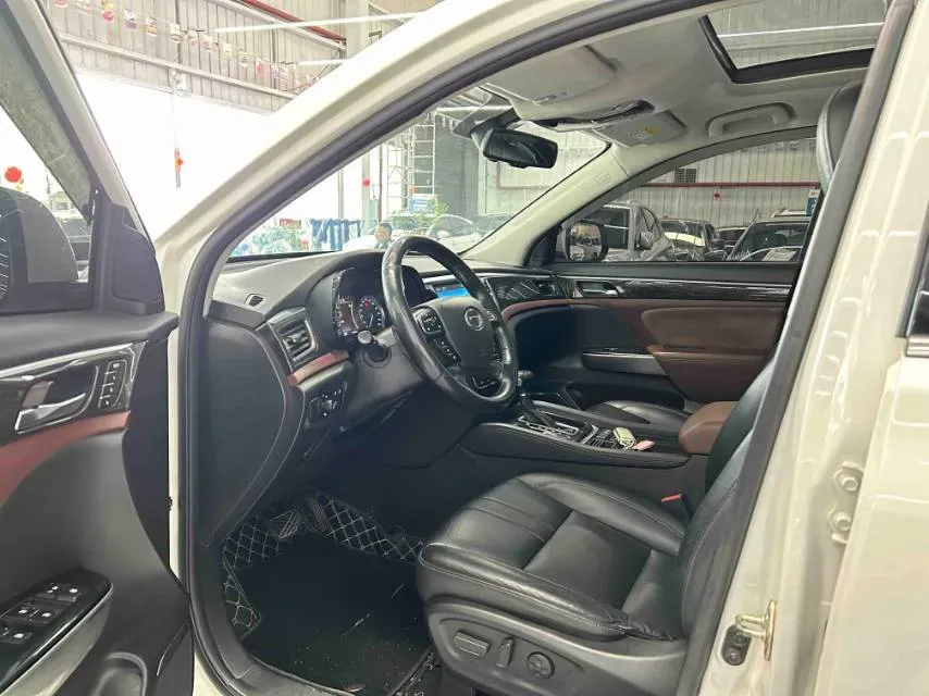 2017 GAC Trumpchi GS8 2.0T 201HP L4 6AT,autocango,china used car exporter,china ev exporter,chinese used car exporter,chinese used ev exporter