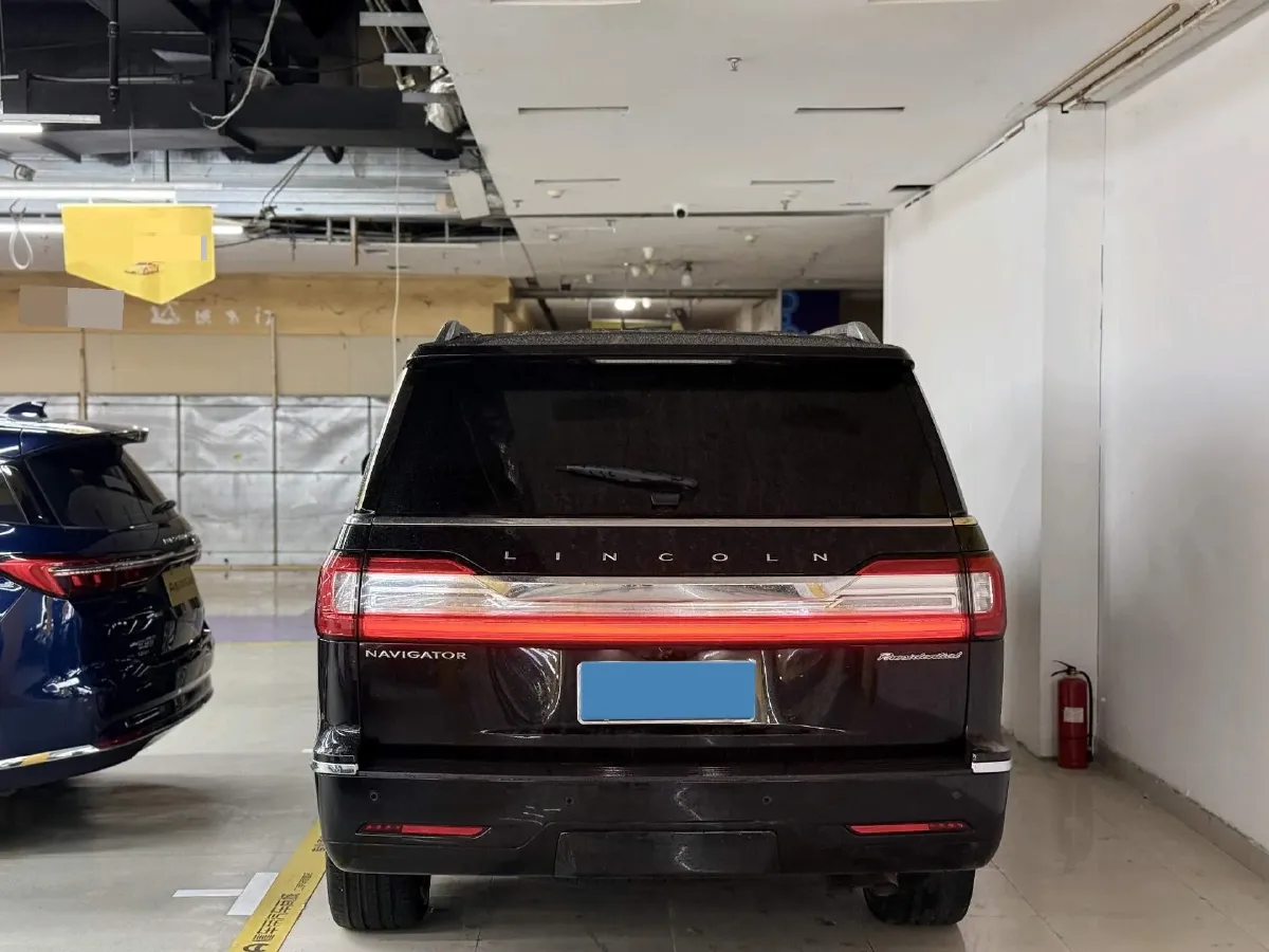 2019 Lincoln Navigator 3.5T 388HP V6 10AT,autocango,china used car exporter,china ev exporter,chinese used car exporter,chinese used ev exporter
