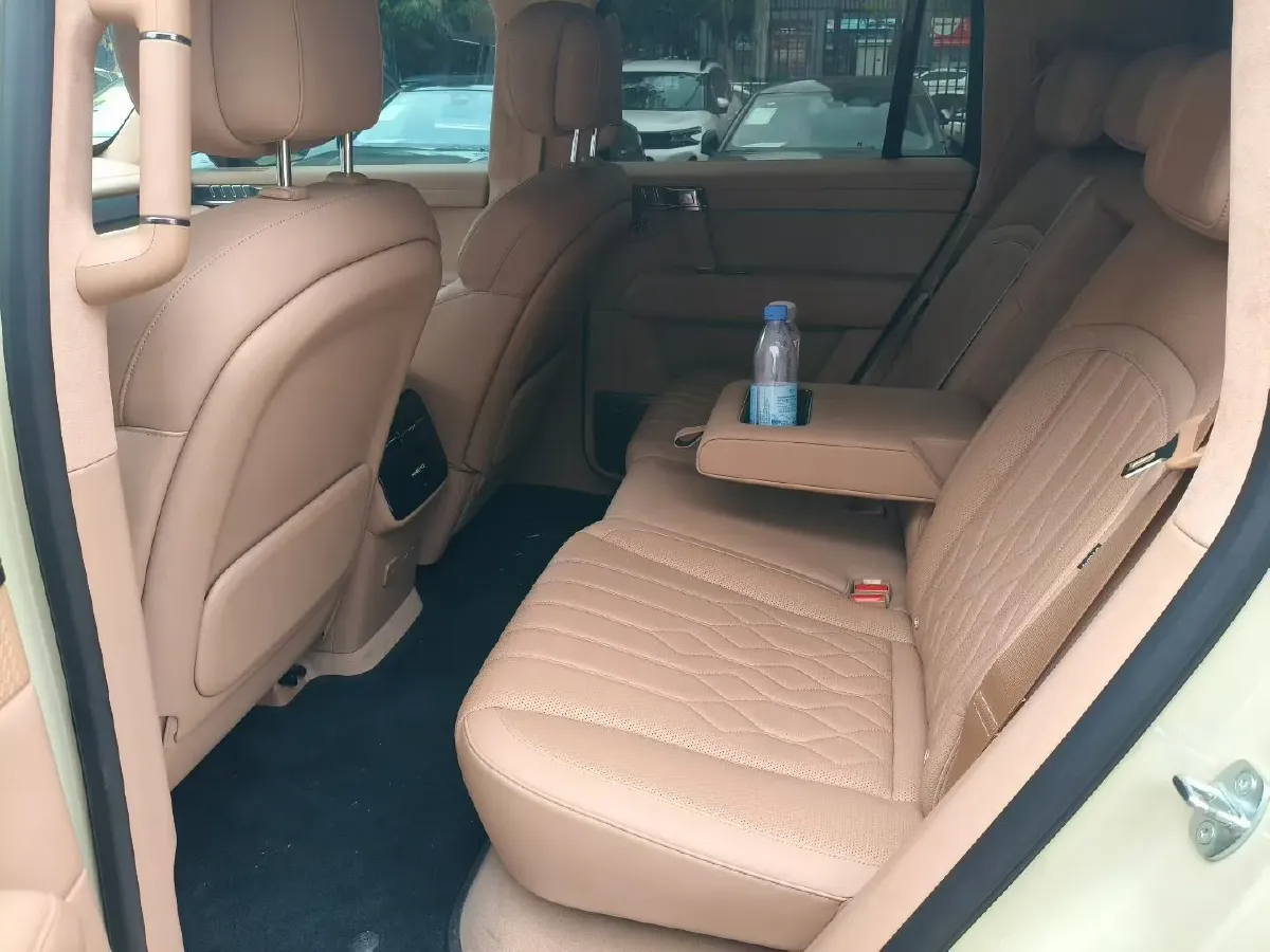 2025 BMW 3 Series 2.0T 245HP L4 8AT,autocango,china used car exporter,china ev exporter,chinese used car exporter,chinese used ev exporter