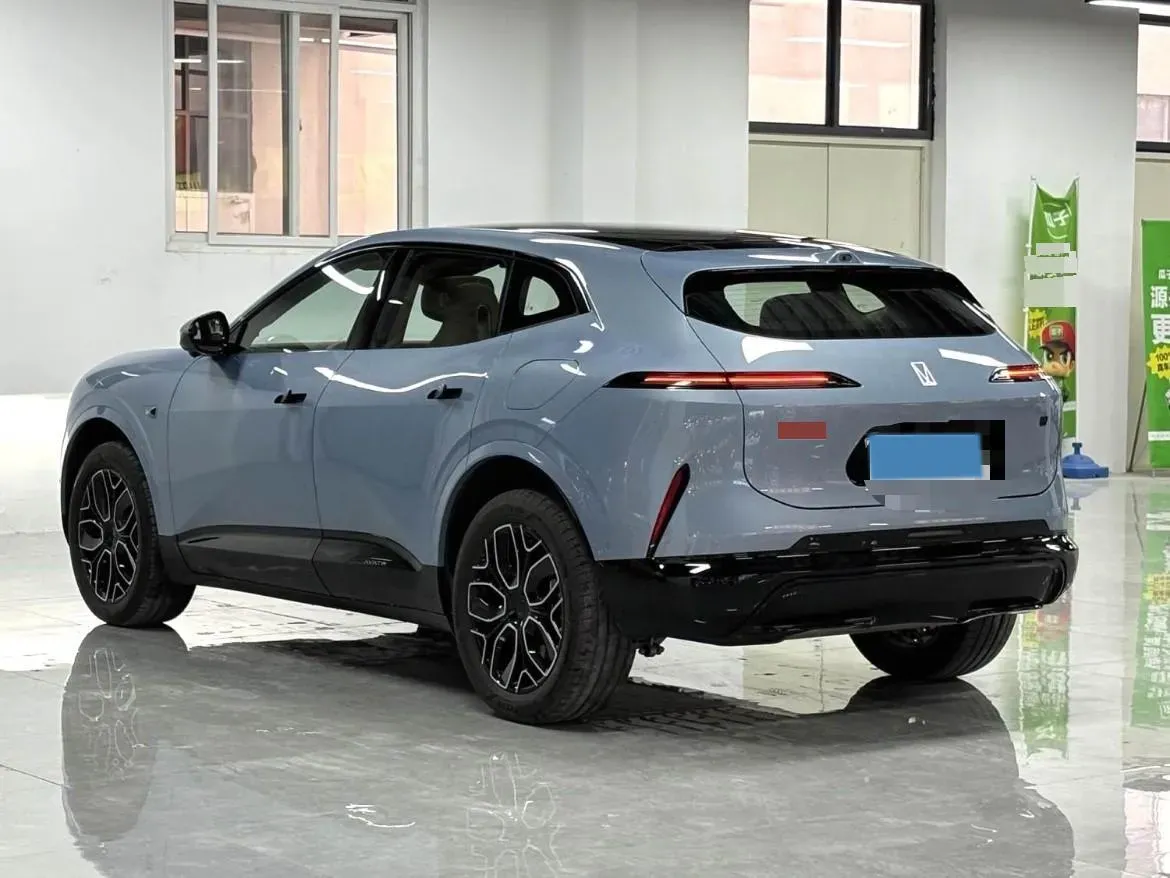 2026 Avatr 07 1.5T 156HP L4 REEV,autocango,china used car exporter,china ev exporter,chinese used car exporter,chinese used ev exporter