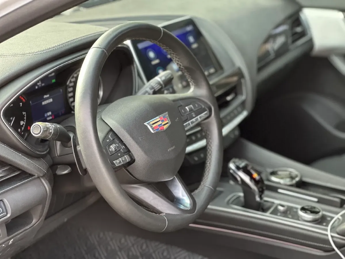 2022 Cadillac CT5 2.0T 237HP L4 10AT,autocango,china used car exporter,china ev exporter,chinese used car exporter,chinese used ev exporter