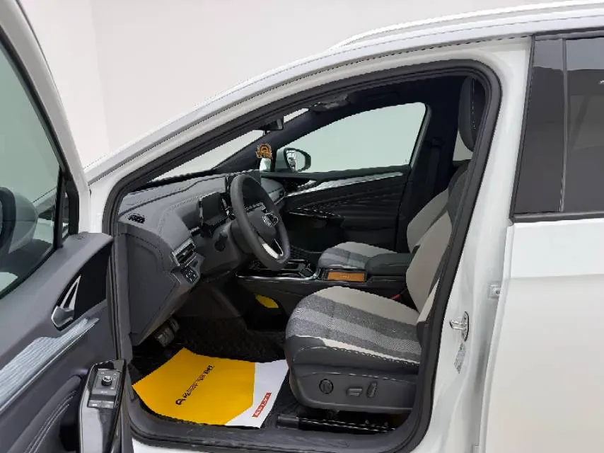 2024 Volkswagen ID.4 Crozz BEV 55.7KWH,autocango,china used car exporter,china ev exporter,chinese used car exporter,chinese used ev exporter