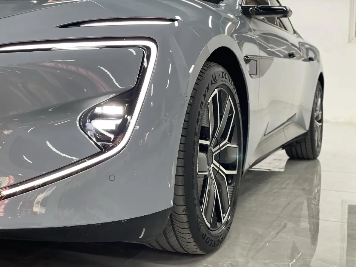 2025 Avatr 12 1.5T 156HP L4 REEV 39.05KWH,autocango,china used car exporter,china ev exporter,chinese used car exporter,chinese used ev exporter