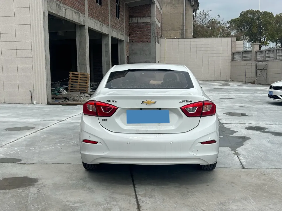 2018 Chevrolet Cruze 1.5L 114HP L4 6AT,autocango,china used car exporter,china ev exporter,chinese used car exporter,chinese used ev exporter