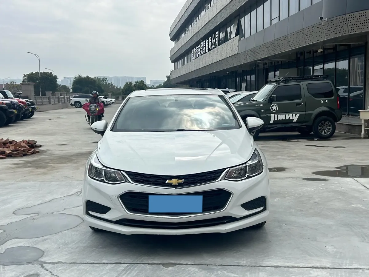 2018 Chevrolet Cruze 1.5L 114HP L4 6AT,autocango,china used car exporter,china ev exporter,chinese used car exporter,chinese used ev exporter