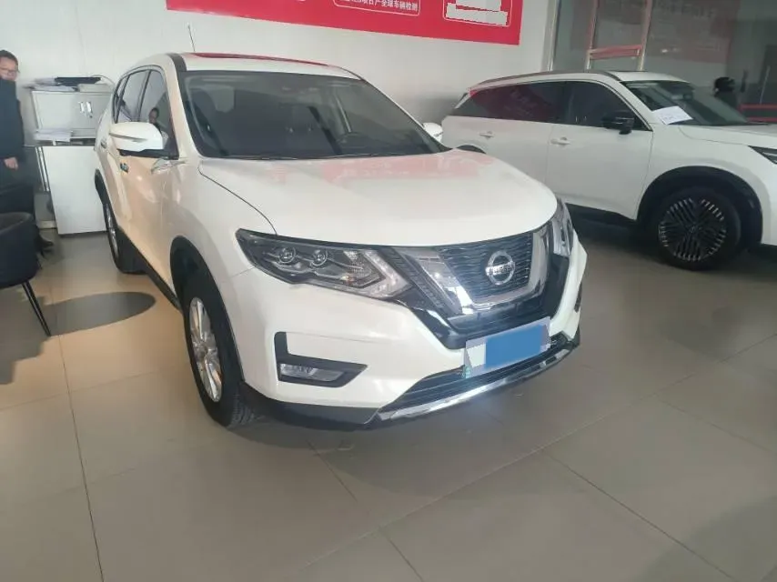 2023 Nissan X-Trail 2.0L 151HP L4 CVT,autocango,china used car exporter,china ev exporter,chinese used car exporter,chinese used ev exporter