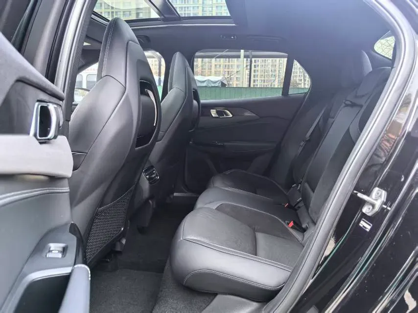 2022 LYNK&CO 03 1.5T 180HP L3 7DCT,autocango,china used car exporter,china ev exporter,chinese used car exporter,chinese used ev exporter