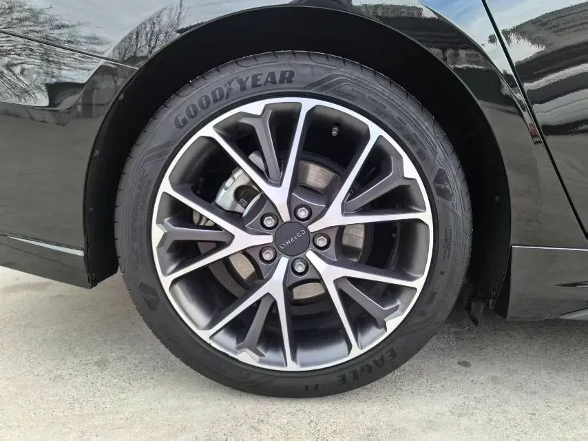 2022 LYNK&CO 03 1.5T 180HP L3 7DCT,autocango,china used car exporter,china ev exporter,chinese used car exporter,chinese used ev exporter