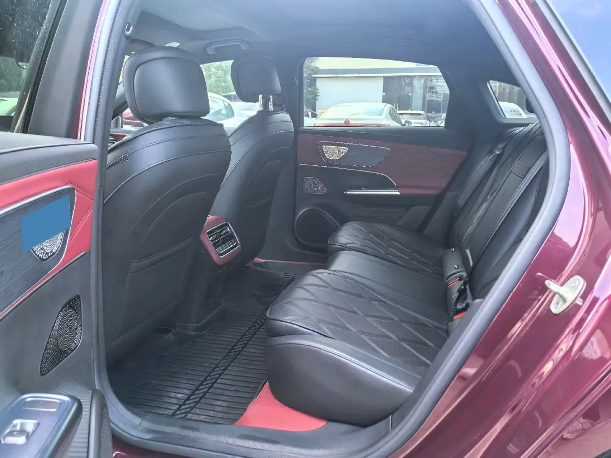 2025 Fulwin FulwinA9L 1.5T 156HP L4 1DHT PHEV,autocango,china used car exporter,china ev exporter,chinese used car exporter,chinese used ev exporter