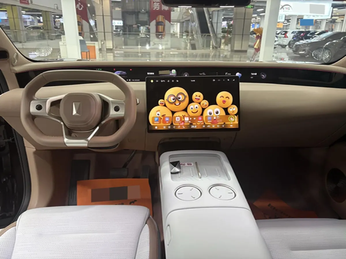 2024 Avatr 07 BEV 82.16KWH,autocango,china used car exporter,china ev exporter,chinese used car exporter,chinese used ev exporter