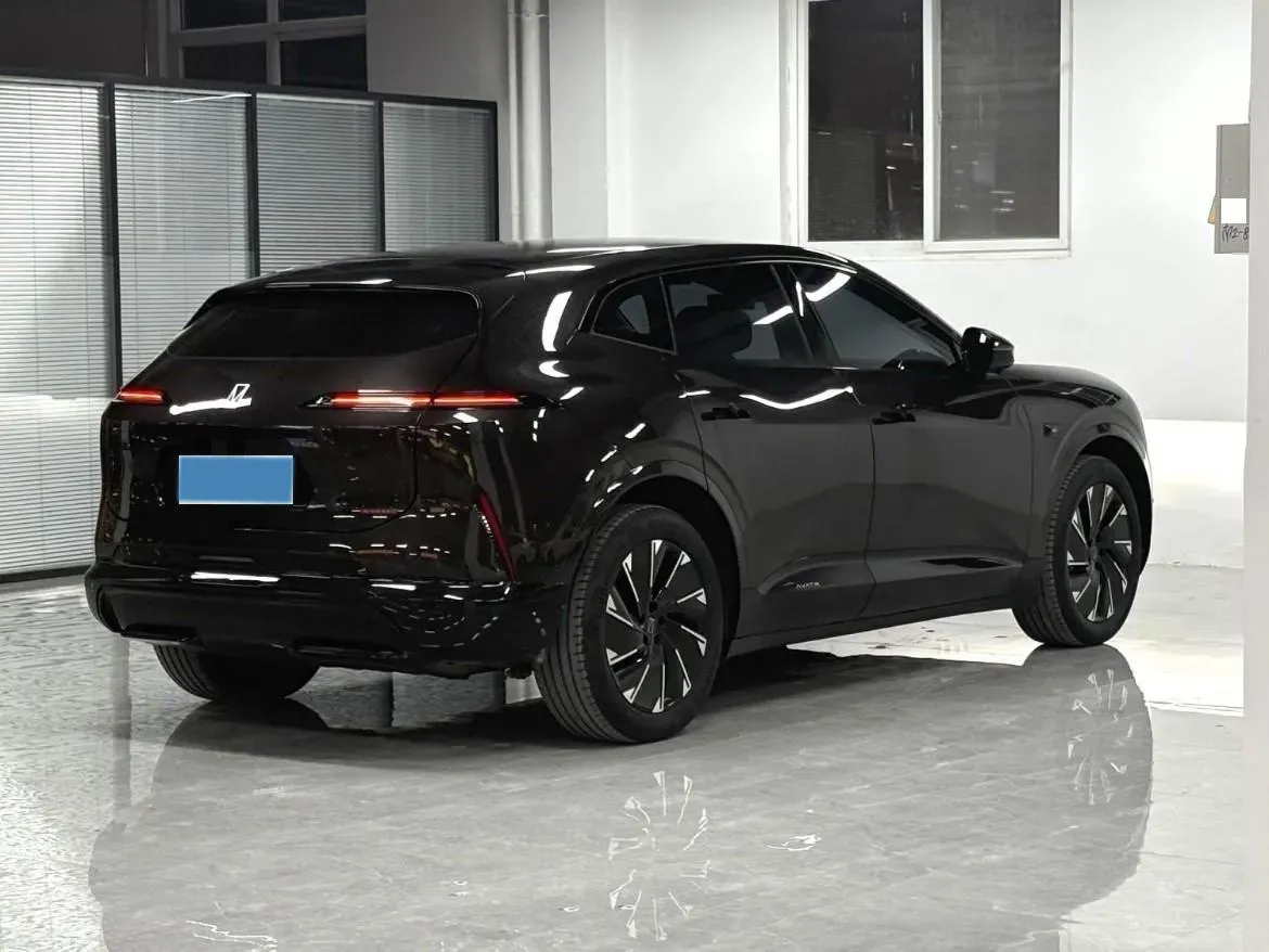 2024 Avatr 07 BEV 82.16KWH,autocango,china used car exporter,china ev exporter,chinese used car exporter,chinese used ev exporter