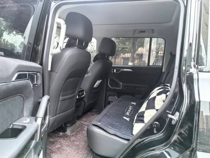 2023 Jetour Traveller 2.0T 254HP L4 7DCT,autocango,china used car exporter,china ev exporter,chinese used car exporter,chinese used ev exporter