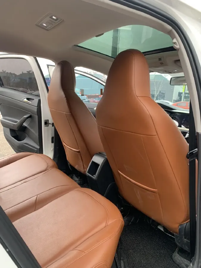 2021 DongFeng Aeolus AX7 1.6T 170HP L4 6AT,autocango,china used car exporter,china ev exporter,chinese used car exporter,chinese used ev exporter