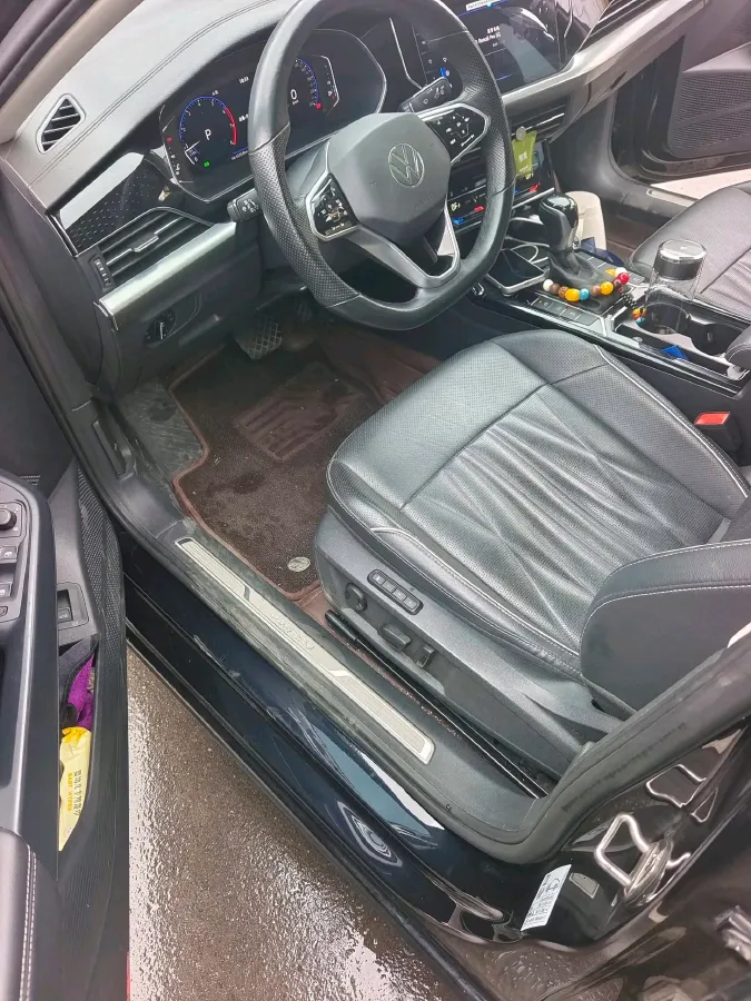 2023 Volkswagen Passat 2.0T 186HP L4 7DCT,autocango,china used car exporter,china ev exporter,chinese used car exporter,chinese used ev exporter