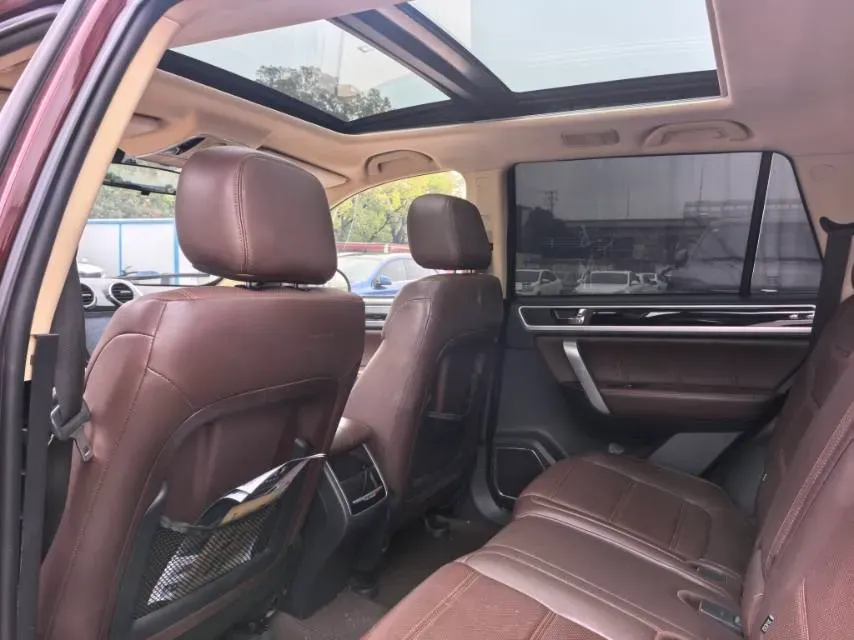 2017 Yema T70 1.8T 160HP L4 CVT,autocango,china used car exporter,china ev exporter,chinese used car exporter,chinese used ev exporter