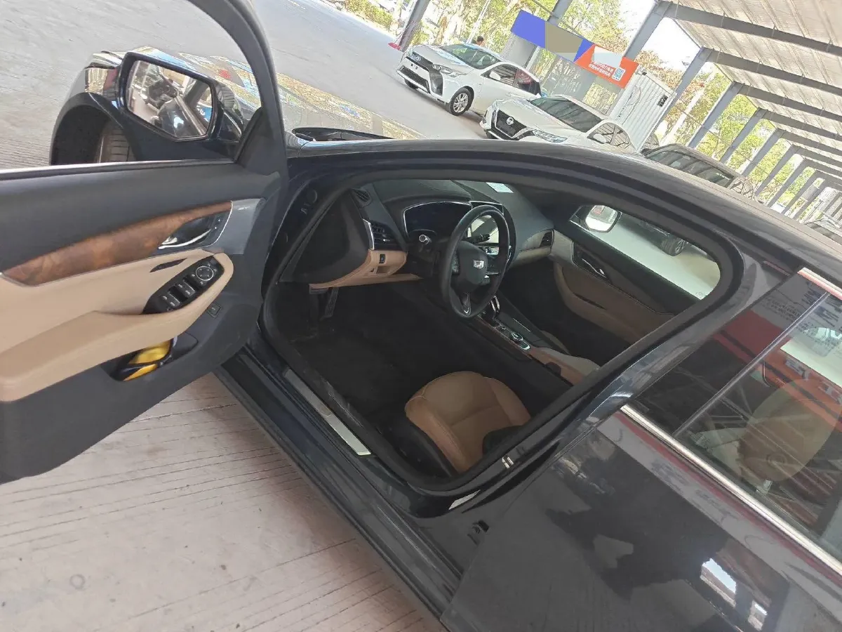 2022 Cadillac CT5 2.0T 237HP L4 10AT,autocango,china used car exporter,china ev exporter,chinese used car exporter,chinese used ev exporter