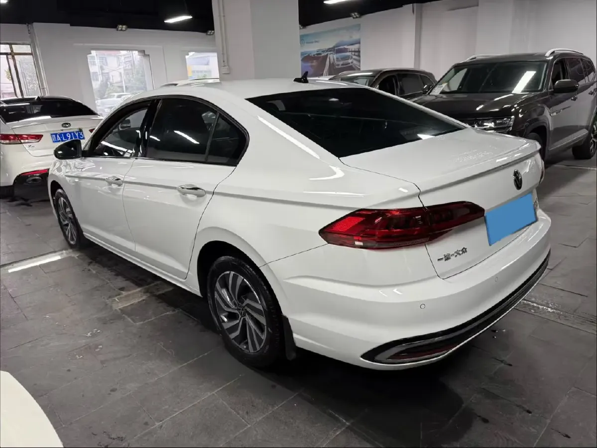 2024 Volkswagen Bora 1.4T 150HP L4 7DCT,autocango,china used car exporter,china ev exporter,chinese used car exporter,chinese used ev exporter