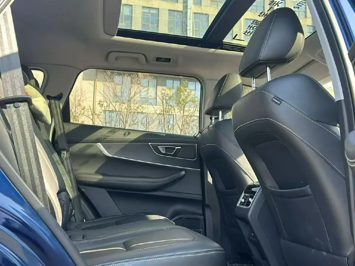 2019 Chery Tiggo 8 1.6T 197HP L4 7DCT,autocango,china used car exporter,china ev exporter,chinese used car exporter,chinese used ev exporter