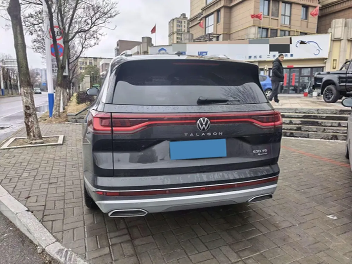 2021 Volkswagen Talagon 2.5T 299HP V6 7DCT,autocango,china used car exporter,china ev exporter,chinese used car exporter,chinese used ev exporter