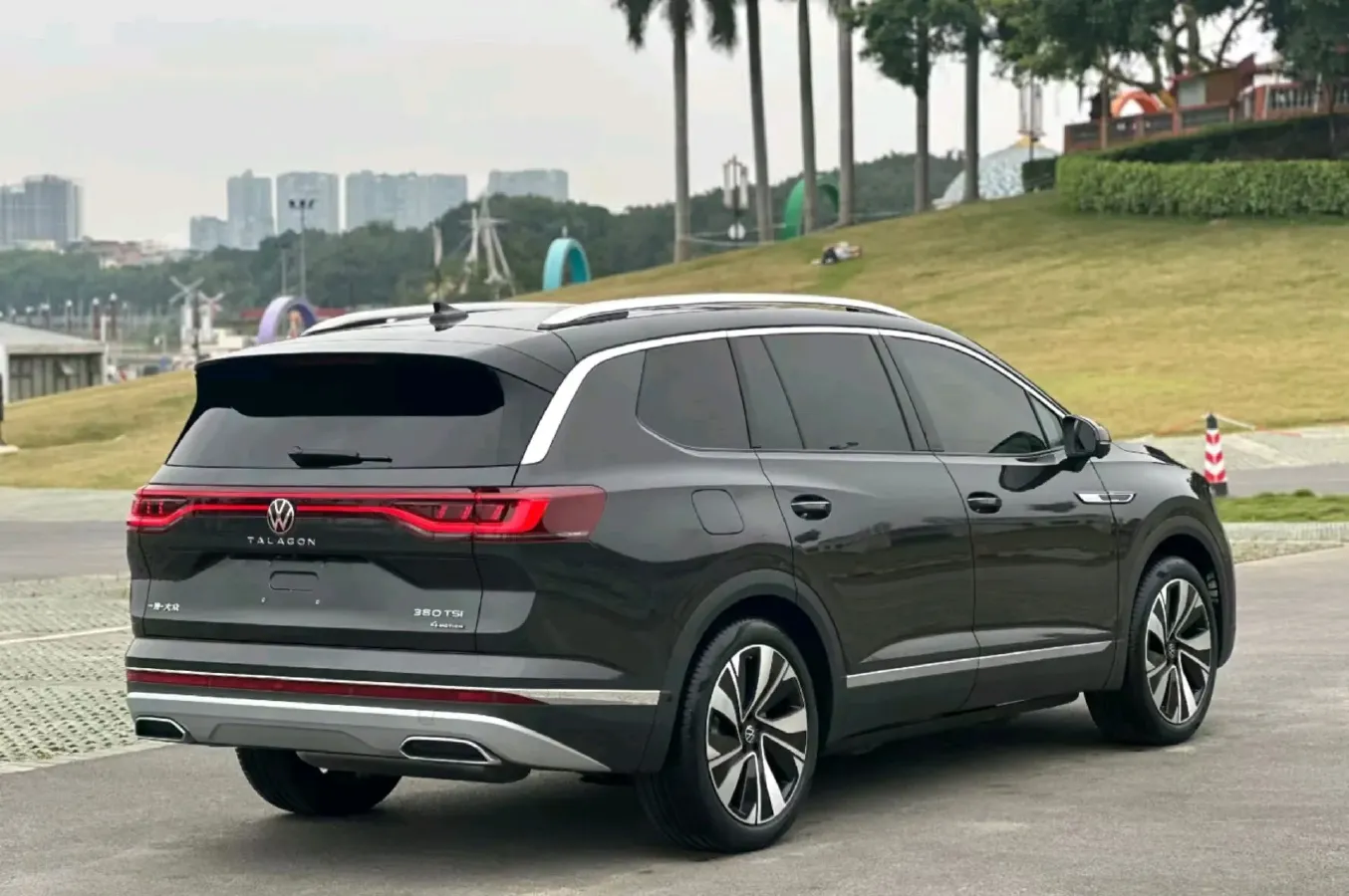 2023 Volkswagen Talagon 2.0T 220HP L4 7DCT,autocango,china used car exporter,china ev exporter,chinese used car exporter,chinese used ev exporter