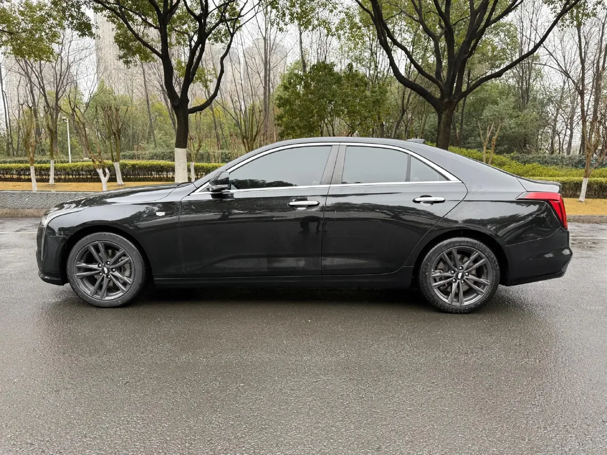 2022 Cadillac CT4 2.0T 237HP L4 8AT,autocango,china used car exporter,china ev exporter,chinese used car exporter,chinese used ev exporter