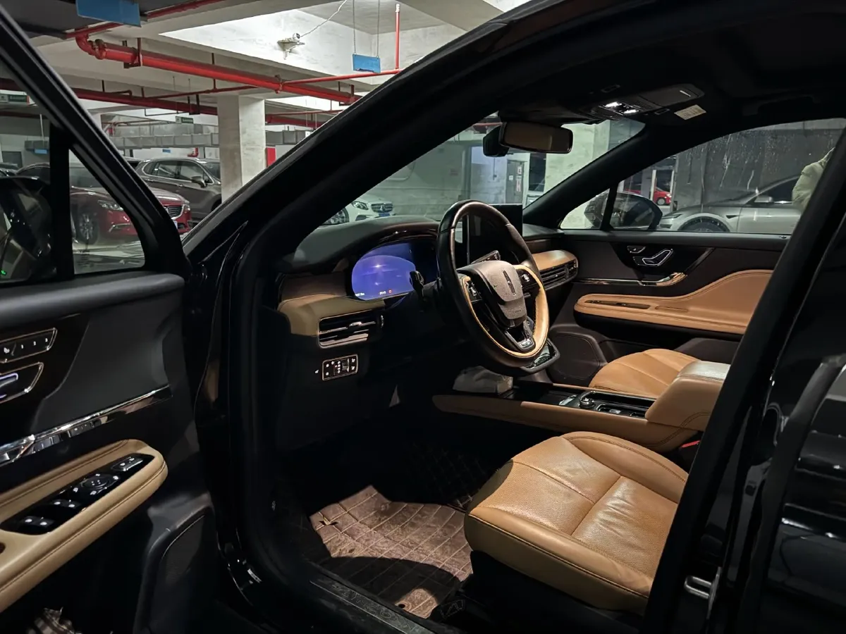 2022 Lincoln Corsair 2.0T 245HP L4 8AT,autocango,china used car exporter,china ev exporter,chinese used car exporter,chinese used ev exporter