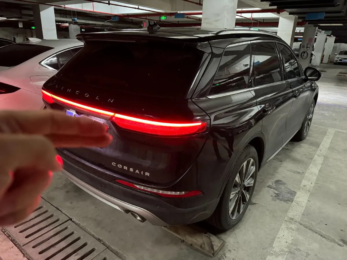 2022 Lincoln Corsair 2.0T 245HP L4 8AT,autocango,china used car exporter,china ev exporter,chinese used car exporter,chinese used ev exporter