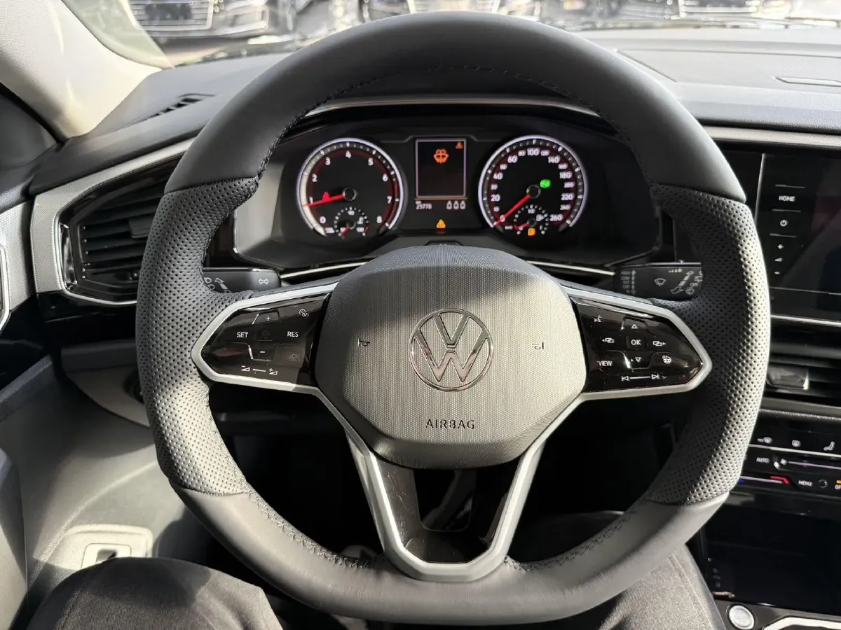 2022 Volkswagen Tayron 1.4T 150HP L4 7DCT,autocango,china used car exporter,china ev exporter,chinese used car exporter,chinese used ev exporter