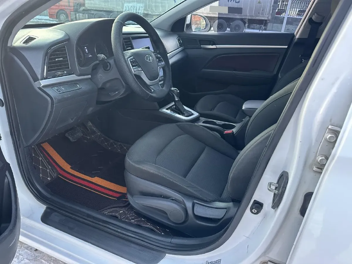 2016 Hyundai Elantra 1.6L 130HP L4 6AT,autocango,china used car exporter,china ev exporter,chinese used car exporter,chinese used ev exporter