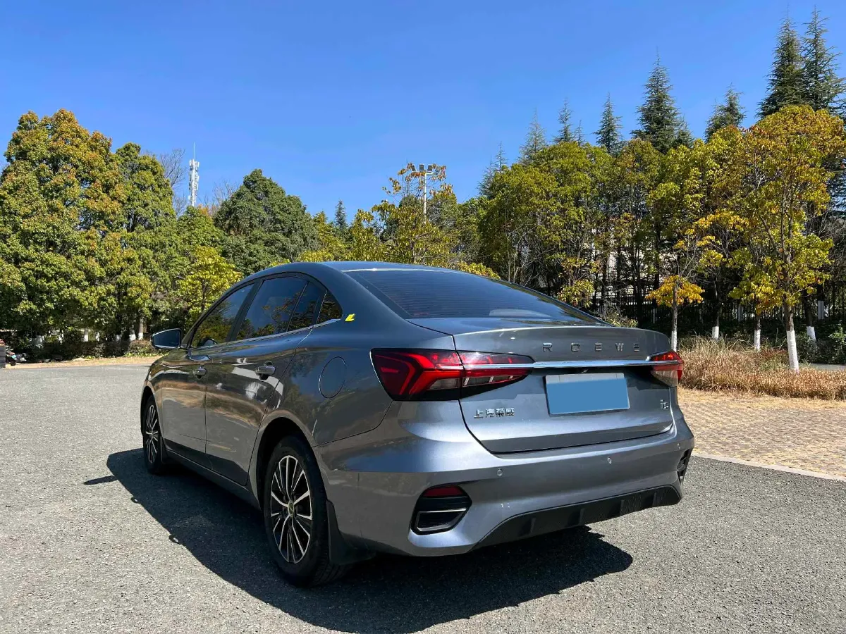 2021 Roewe i5 1.5L 120HP L4 CVT,autocango,china used car exporter,china ev exporter,chinese used car exporter,chinese used ev exporter