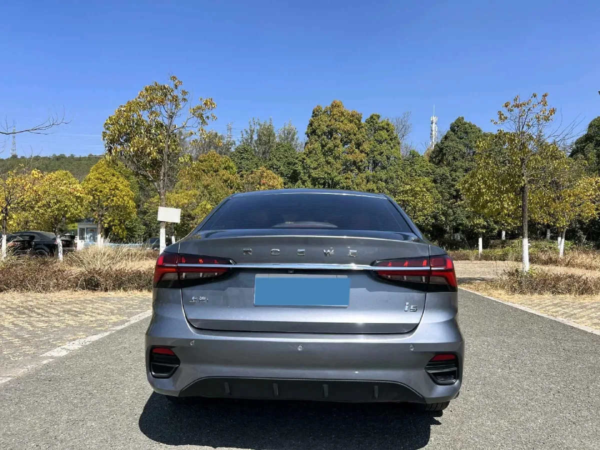 2021 Roewe i5 1.5L 120HP L4 CVT,autocango,china used car exporter,china ev exporter,chinese used car exporter,chinese used ev exporter