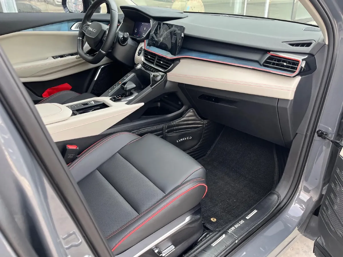 2020 LYNK&CO 06 1.5T 177HP L3 7DCT,autocango,china used car exporter,china ev exporter,chinese used car exporter,chinese used ev exporter