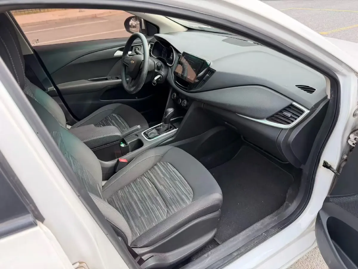 2019 Chevrolet Cavalier 1.5L 113HP L4 6AT,autocango,china used car exporter,china ev exporter,chinese used car exporter,chinese used ev exporter