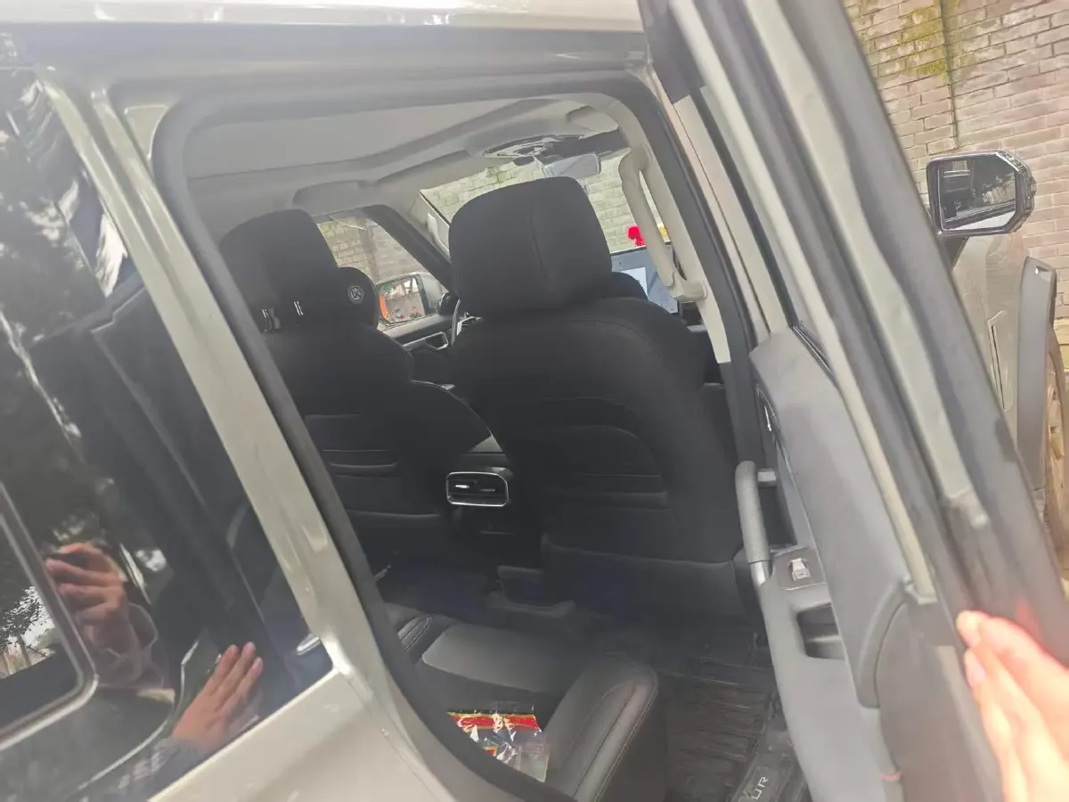 2023 Jetour Traveller 2.0T 254HP L4 8AT,autocango,china used car exporter,china ev exporter,chinese used car exporter,chinese used ev exporter