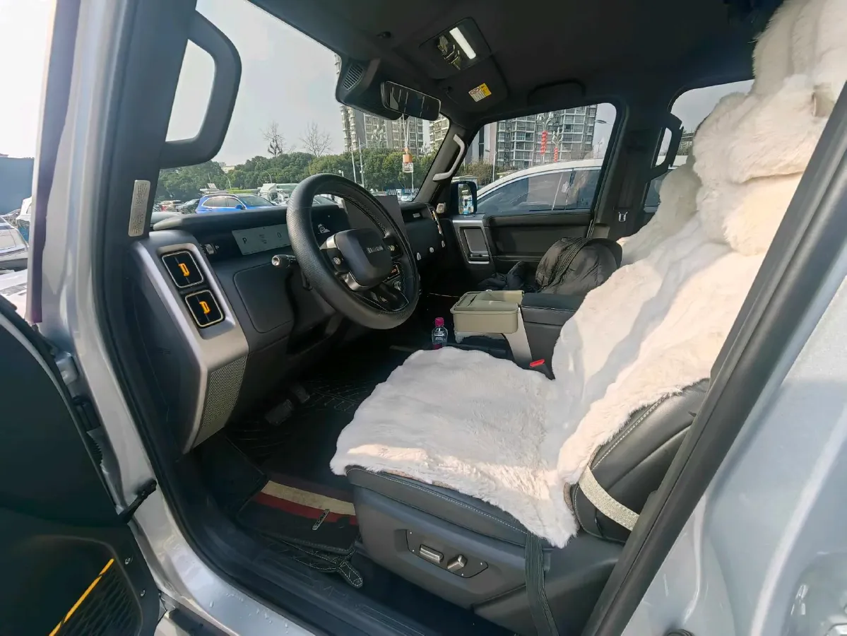 2025 iCAR iCAR Super V23 BEV 59.93KWH,autocango,china used car exporter,china ev exporter,chinese used car exporter,chinese used ev exporter