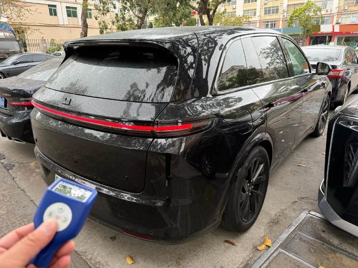 2023 Li L7 Range Extended 154HP REEV 40.9KWH,autocango,china used car exporter,china ev exporter,chinese used car exporter,chinese used ev exporter