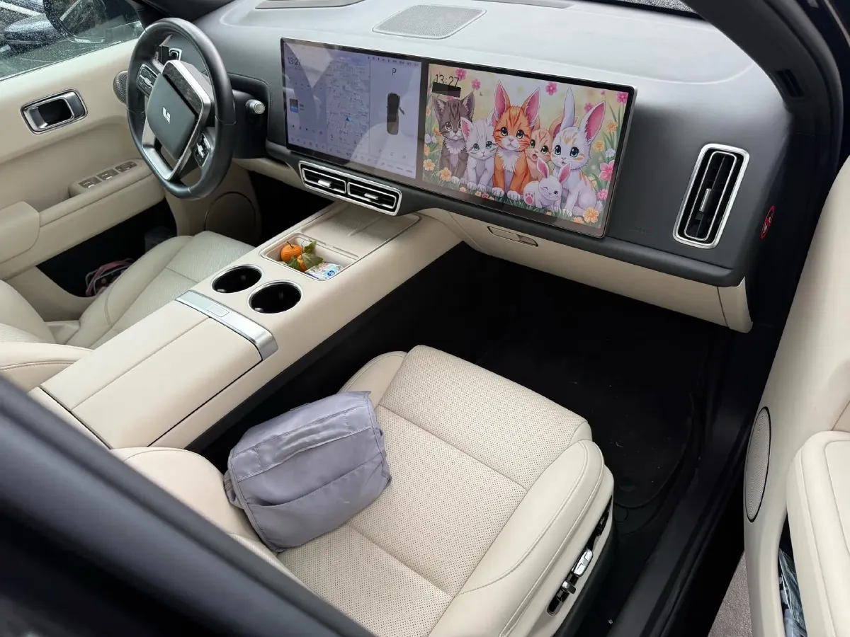 2023 Li L7 Range Extended 154HP REEV 40.9KWH,autocango,china used car exporter,china ev exporter,chinese used car exporter,chinese used ev exporter