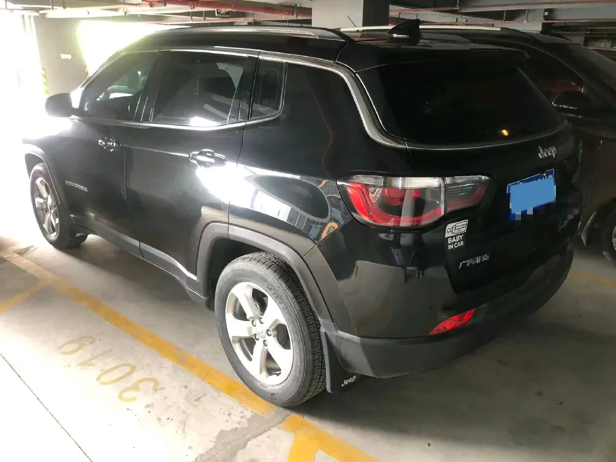 2019 Jeep Compass 1.3T 173HP L4 7DCT,autocango,china used car exporter,china ev exporter,chinese used car exporter,chinese used ev exporter