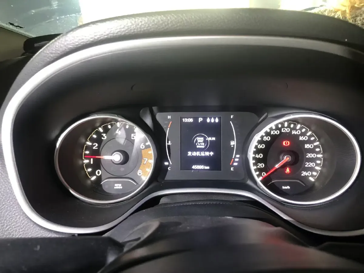 2019 Jeep Compass 1.3T 173HP L4 7DCT,autocango,china used car exporter,china ev exporter,chinese used car exporter,chinese used ev exporter