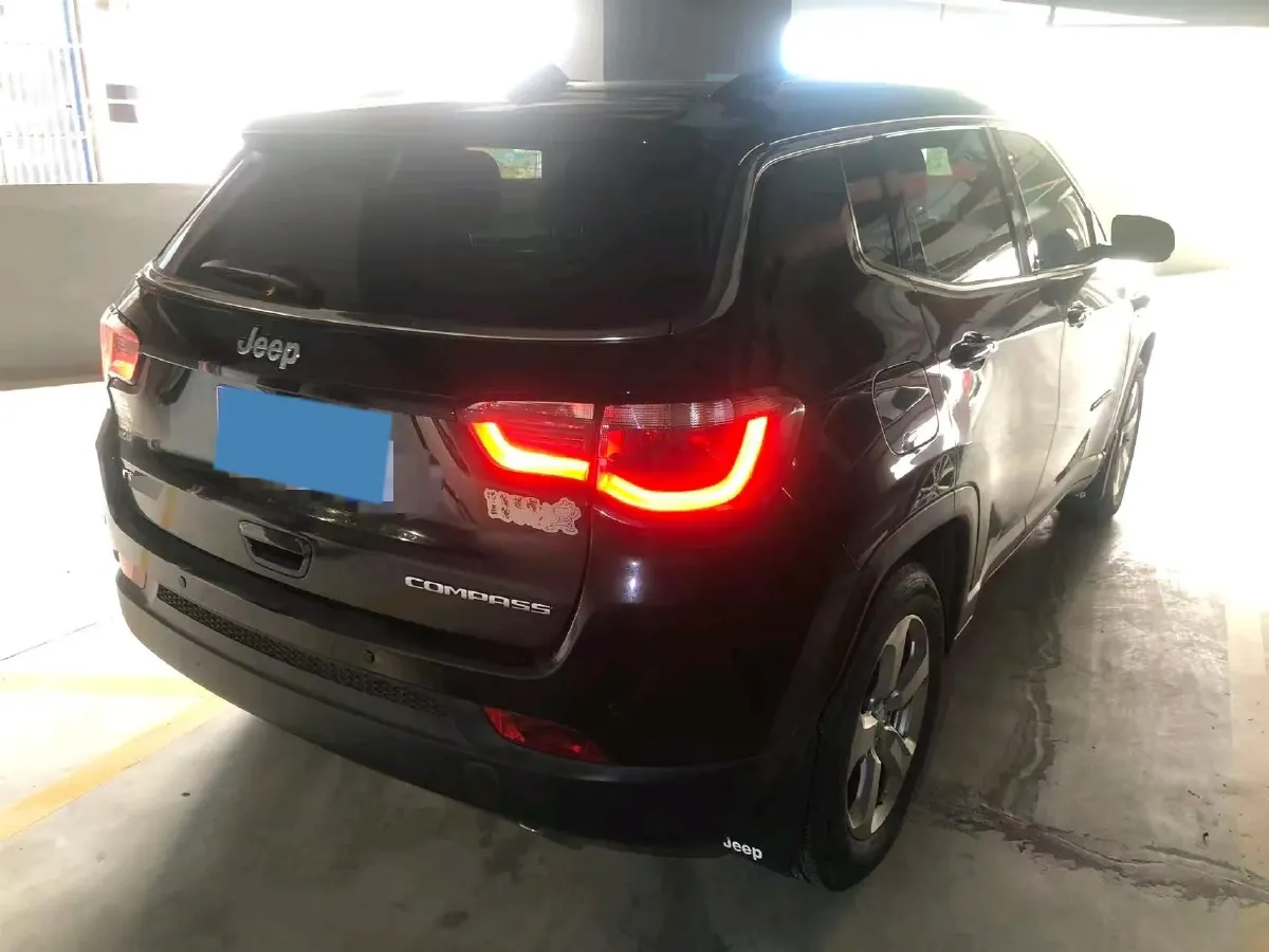 2019 Jeep Compass 1.3T 173HP L4 7DCT,autocango,china used car exporter,china ev exporter,chinese used car exporter,chinese used ev exporter