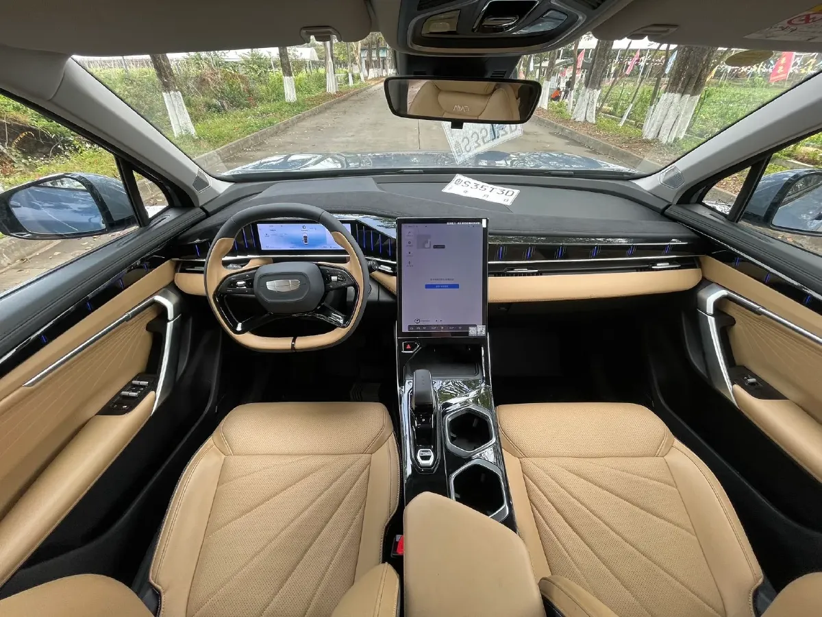 2023 Geely StarRay 1.5T 181HP L4 7DCT,autocango,china used car exporter,china ev exporter,chinese used car exporter,chinese used ev exporter