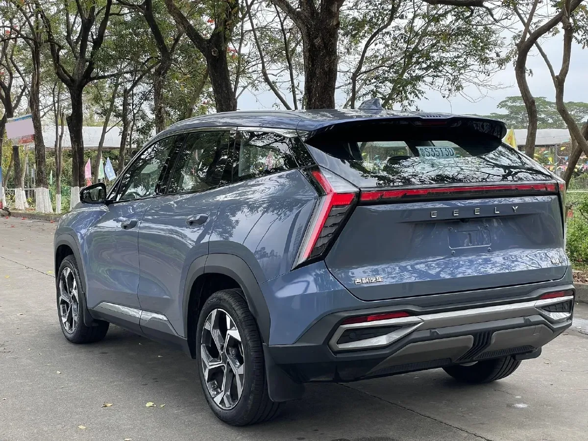 2023 Geely StarRay 1.5T 181HP L4 7DCT,autocango,china used car exporter,china ev exporter,chinese used car exporter,chinese used ev exporter