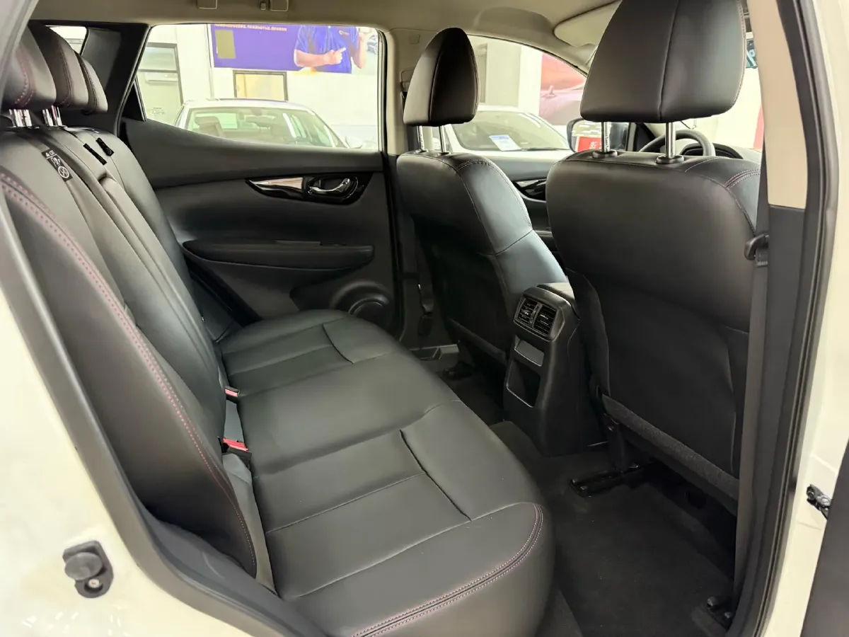 2023 Nissan Qashqai 2.0L 151HP L4 CVT,autocango,china used car exporter,china ev exporter,chinese used car exporter,chinese used ev exporter