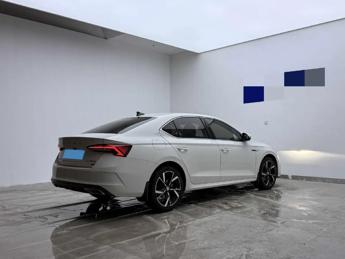 2021 Skoda Octavia 1.4T 150HP L4 7DCT,autocango,china used car exporter,china ev exporter,chinese used car exporter,chinese used ev exporter